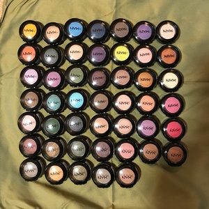 NEW NYX Hot Singles Eyeshadow 47count